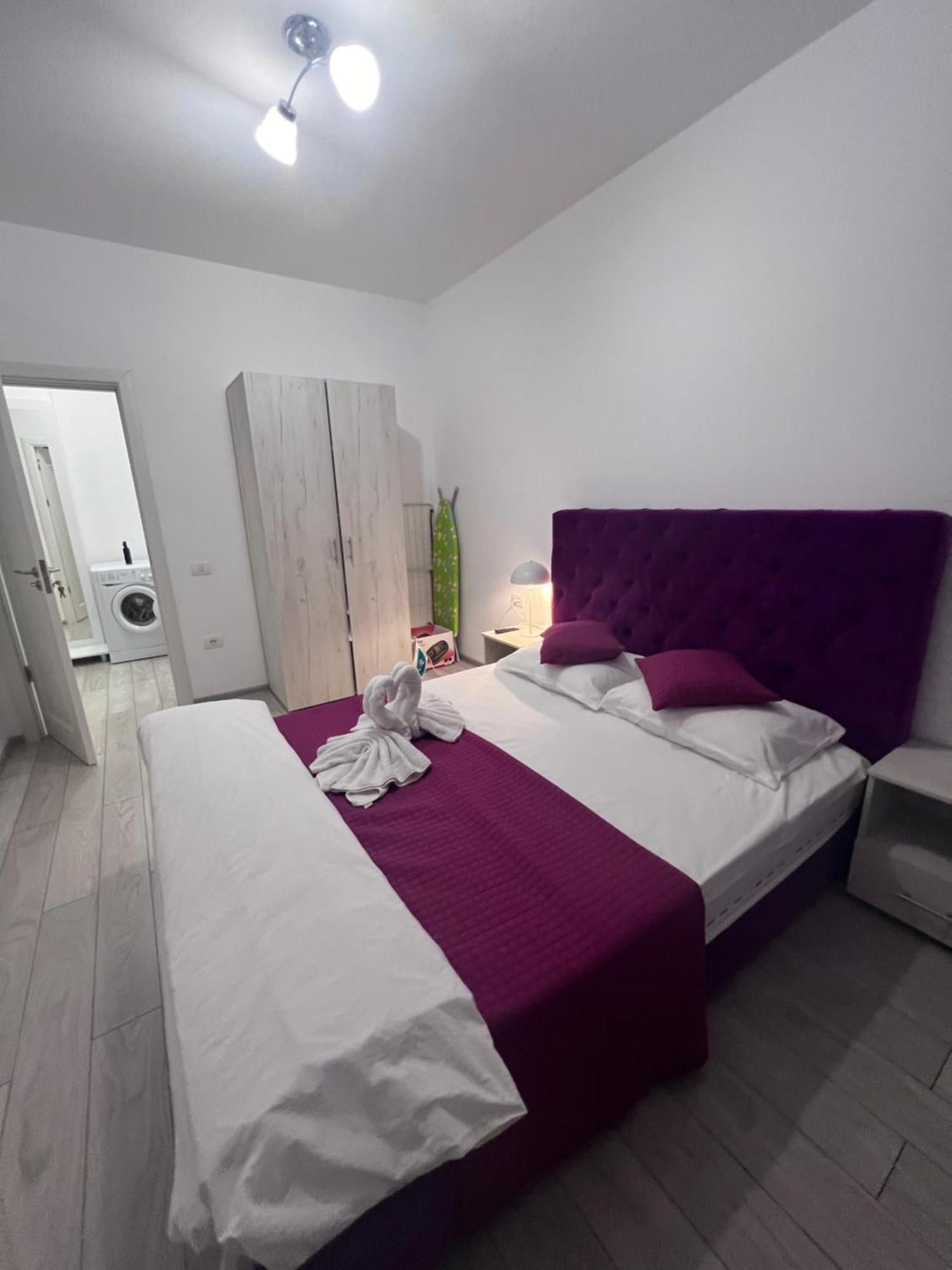 Cris Sunny Apartaments Navodari Luaran gambar
