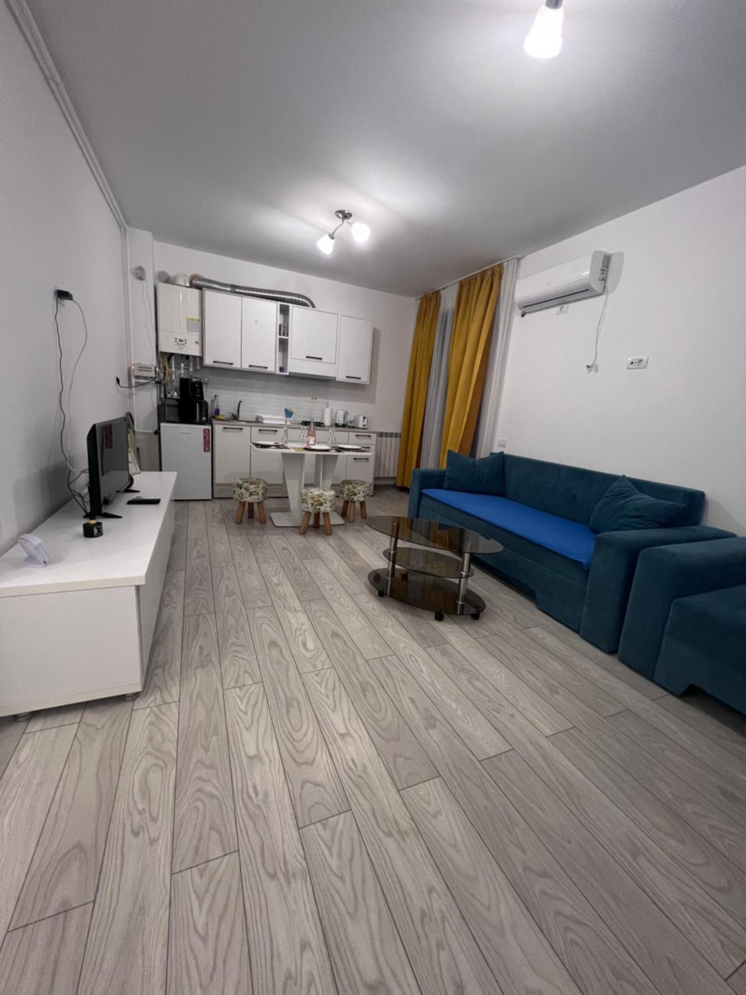 Cris Sunny Apartaments Navodari Luaran gambar